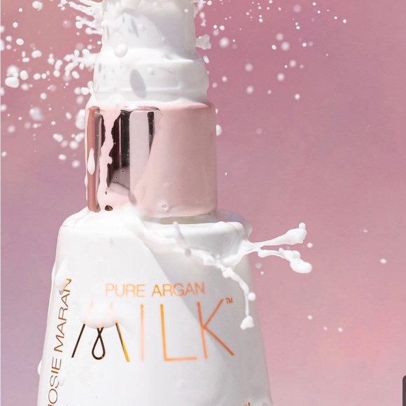 Josie Marin emulsifier-free treatment serum that visibly plump deeply hydrates. - Picture 6 of 7